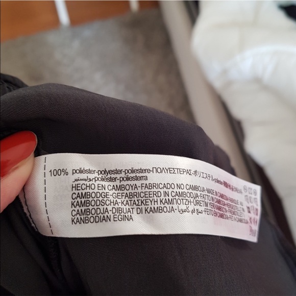 2 x Lightweight Satin Jogger Pants, Zara & Solaris Style, XS/S - Picture 7 of 12